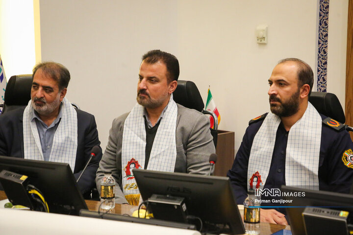 نشست صمیمانه اعضای شورای اسلامی شهر با فرماندهان پایگاه‌های بسیج شهرداری اصفهان