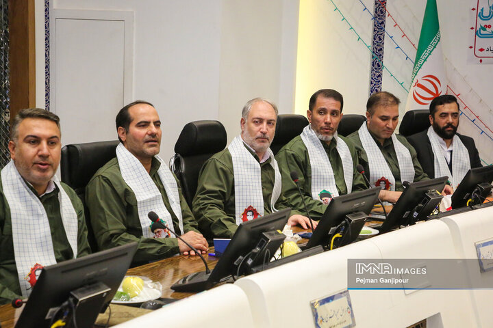 نشست صمیمانه اعضای شورای اسلامی شهر با فرماندهان پایگاه‌های بسیج شهرداری اصفهان