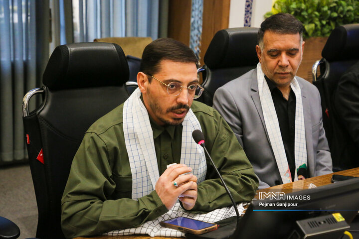 نشست صمیمانه اعضای شورای اسلامی شهر با فرماندهان پایگاه‌های بسیج شهرداری اصفهان