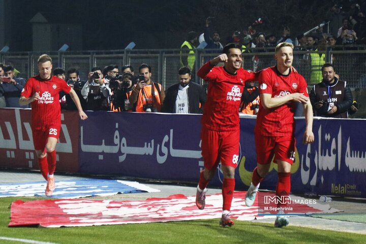 هفته یازدهم لیگ برتر فوتبال؛ تراکتور سازی - چادرملو