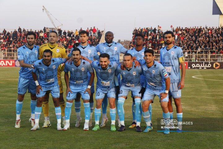 هفته یازدهم لیگ برتر فوتبال؛ تراکتور سازی - چادرملو