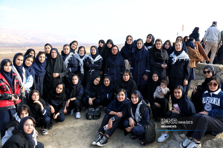 کرمانشاه میزبان راهیان غرب دانش‌آموزی