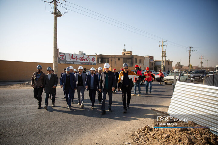 بازدید شهردار اصفهان از پروژه مجموعه پل‌ها و زیرگذر شهید رئیسی