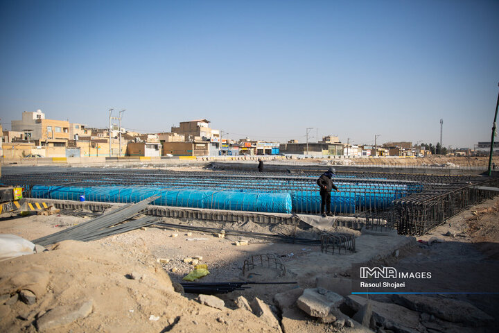 بازدید شهردار اصفهان از پروژه مجموعه پل‌ها و زیرگذر شهید رئیسی