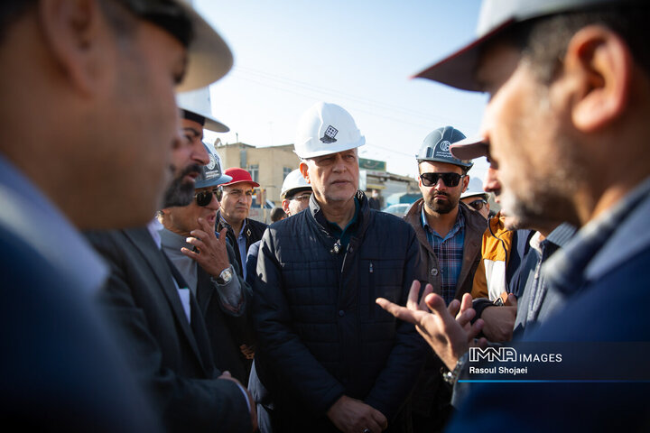 بازدید شهردار اصفهان از پروژه مجموعه پل‌ها و زیرگذر شهید رئیسی