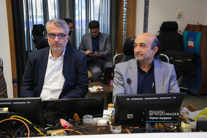 جلسه علنی شورای شهر اصفهان