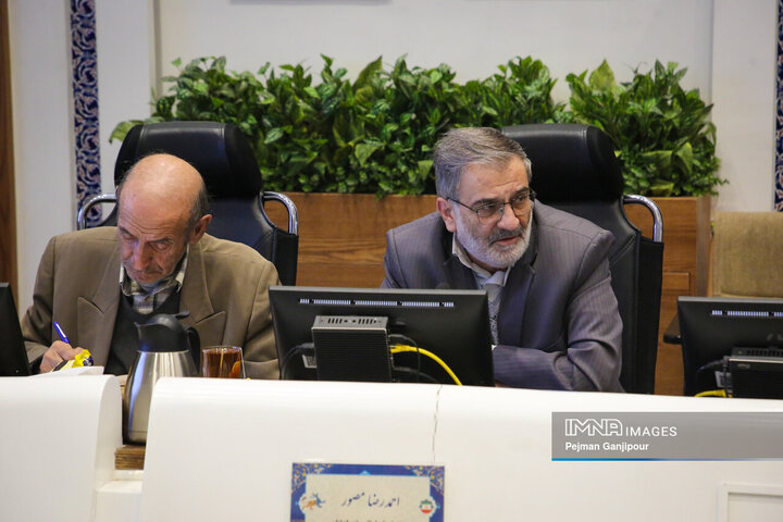 احمدرضا مصور رئیس کمیسیون حقوقی ،برنامه ریزی و پایش مصوبات شورای اسلامی شهر