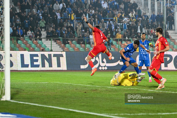 هفته یازدهم لیگ برتر فوتبال؛ استقلال - فولاد