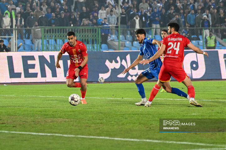 هفته یازدهم لیگ برتر فوتبال؛ استقلال - فولاد