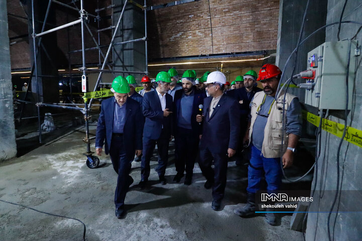 بازدید مدیران شهری و بانک شهر از پروژه‌های شهر اصفهان