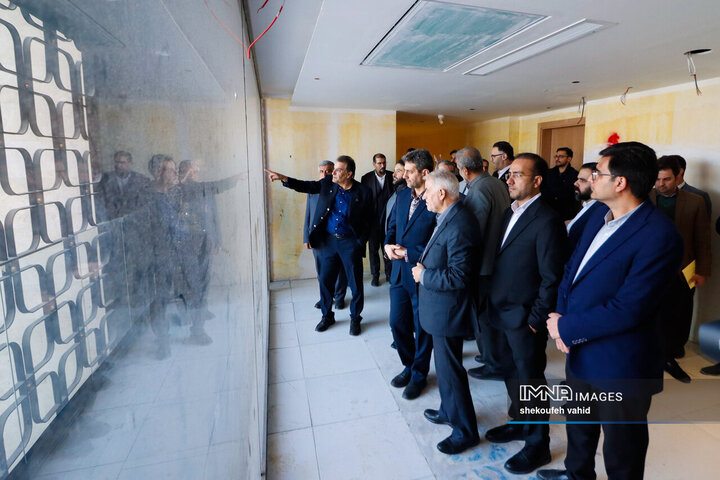بازدید مدیران شهری و بانک شهر از پروژه‌های شهر اصفهان