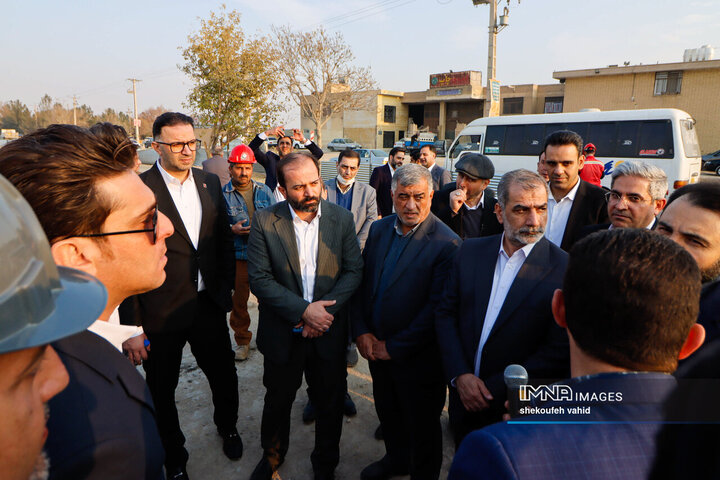 بازدید مدیران شهری و بانک شهر از پروژه‌های شهر اصفهان