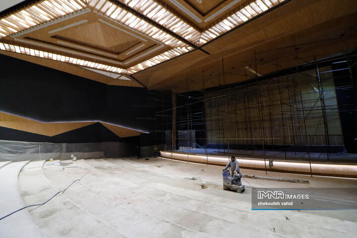 بازدید مدیران شهری و بانک شهر از پروژه‌های شهر اصفهان