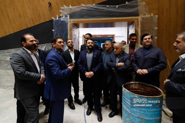 بازدید مدیران شهری و بانک شهر از پروژه‌های شهر اصفهان