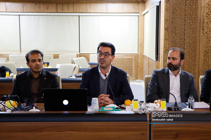 نشست عالی توسعه همکاری‌های راهبردی شهرداری اصفهان و بانک شهر