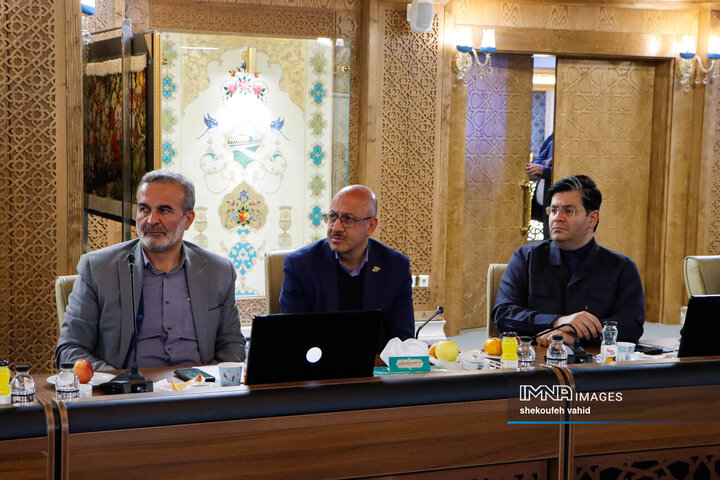 نشست عالی توسعه همکاری‌های راهبردی شهرداری اصفهان و بانک شهر