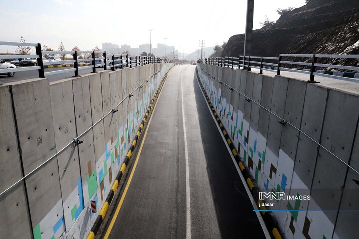 افتتاح پروژه تقاطع غیرهمسطح تکیه و چمن سنندج