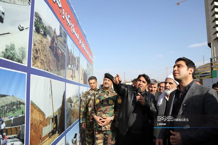 افتتاح پروژه تقاطع غیرهمسطح تکیه و چمن سنندج