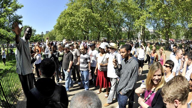 پارک‌های شهری علیه پاساژها؛ جنگ بزرگ سرگرمی برای جوانان