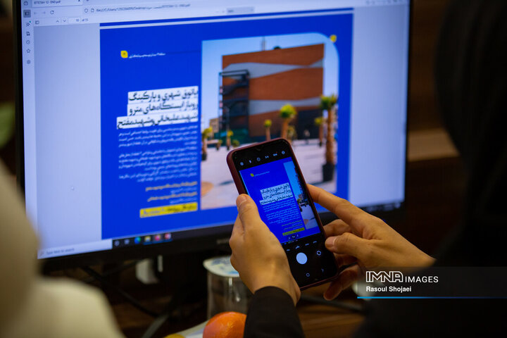 نشست خبری مدیر منطقه 12 شهرداری اصفهان