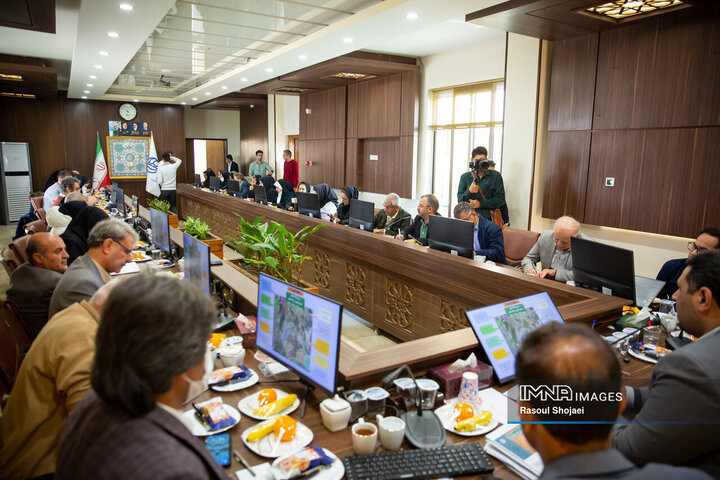 نشست خبری مدیر منطقه 12 شهرداری اصفهان