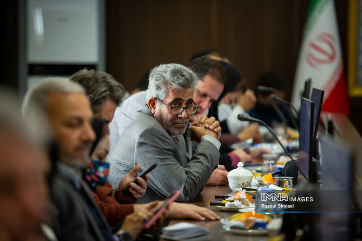 نشست خبری مدیر منطقه 12 شهرداری اصفهان