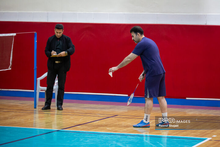 مسابقات بدمینتون کارکنان شهرداری اصفهان