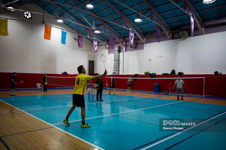 مسابقات بدمینتون کارکنان شهرداری اصفهان