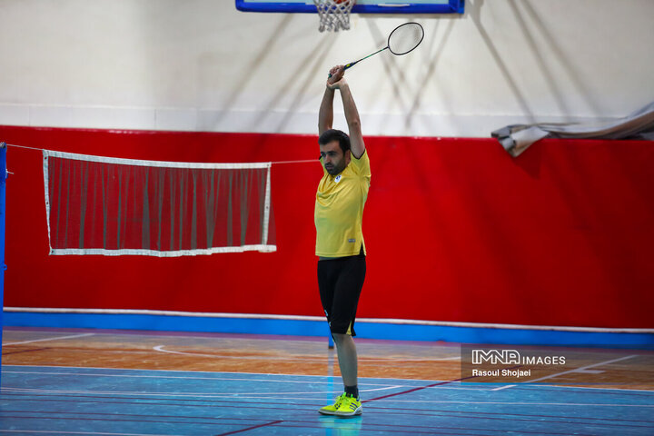 مسابقات بدمینتون کارکنان شهرداری اصفهان