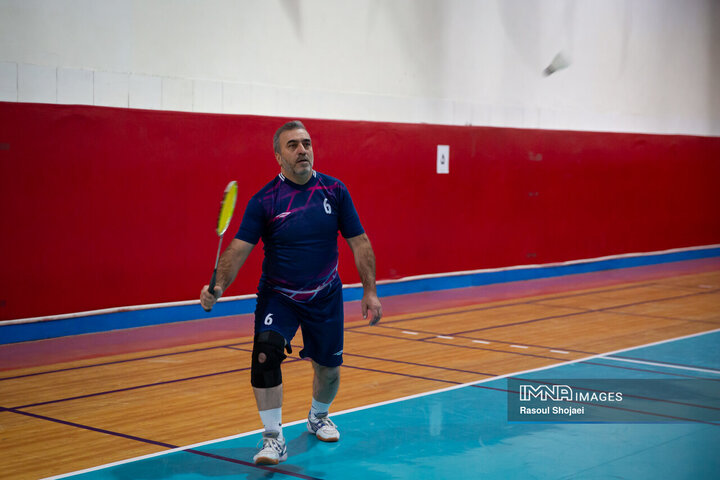 مسابقات بدمینتون کارکنان شهرداری اصفهان