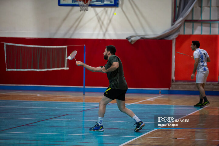 مسابقات بدمینتون کارکنان شهرداری اصفهان