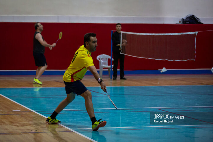 مسابقات بدمینتون کارکنان شهرداری اصفهان