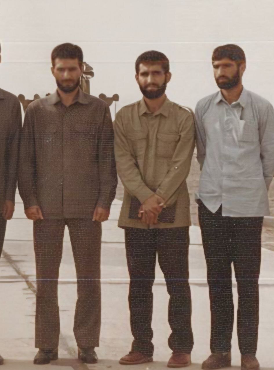 سنگ مزاری مشترک برای شهیدان حاجیزاده و محمود باقری+ عکس