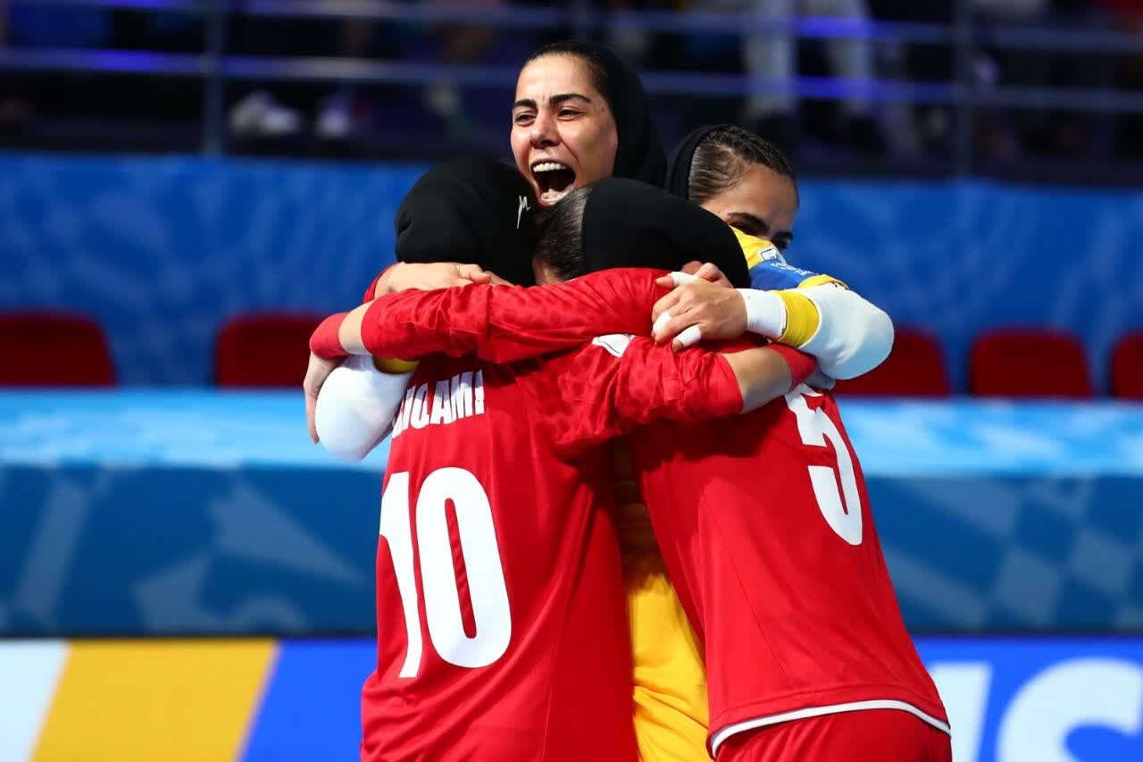 برای رقابت با تیمهای مطرح جهان ۴ ماه فرصت داشتیم/ذهنیت برنده را در تیم ملی ایجاد کردیم