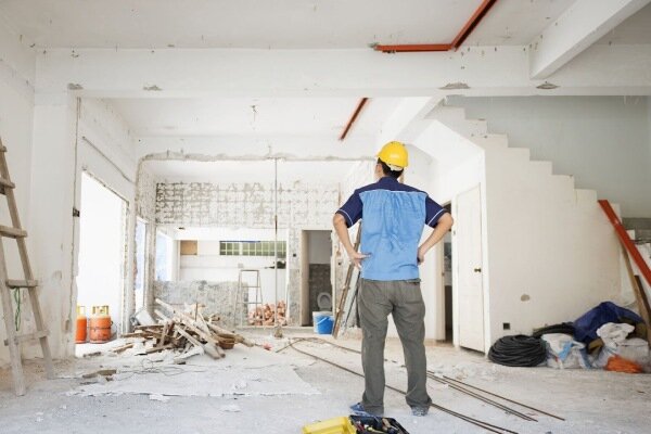 چه زمانی بازسازی اشتباه است؟ بهترین راهحل نوسازی خانه فرسوده