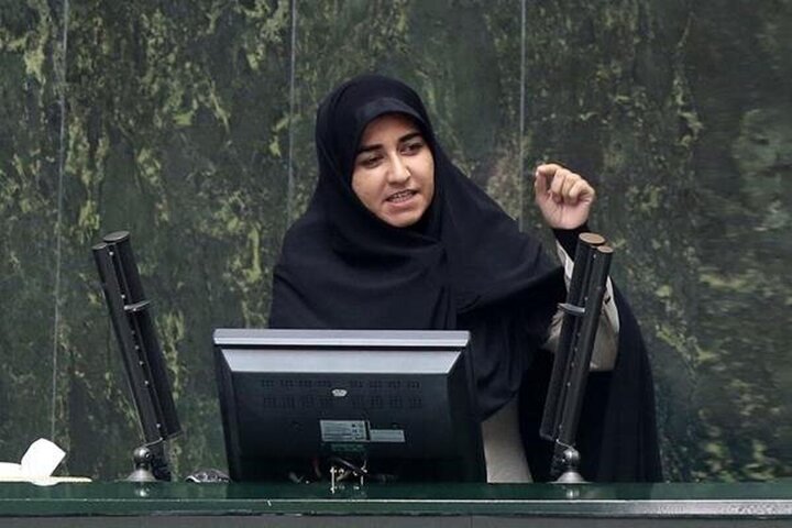 به جای تلاش برای آزادی زندانیان مهریه وقت را صرف زندانی بدهکاران ارزی کنیم