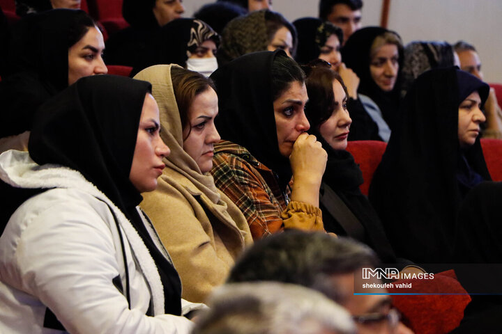 آیین تقدیر از فعالان حوزه حمل و نقل معلولین در اصفهان