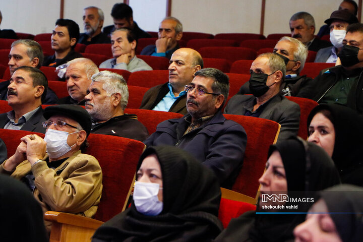 آیین تقدیر از فعالان حوزه حمل و نقل معلولین در اصفهان