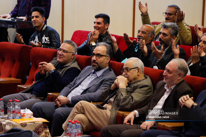 آیین تقدیر از فعالان حوزه حمل و نقل معلولین در اصفهان