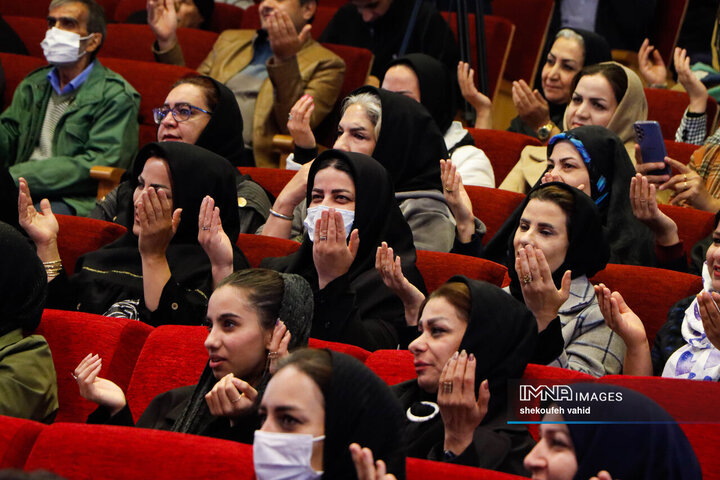 آیین تقدیر از فعالان حوزه حمل و نقل معلولین در اصفهان