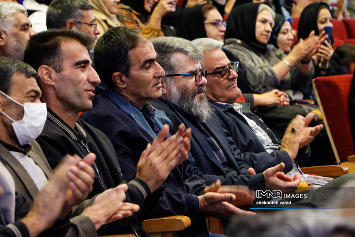 آیین تقدیر از فعالان حوزه حمل و نقل معلولین در اصفهان