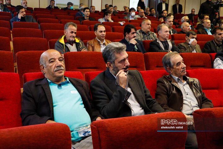 آیین تقدیر از فعالان حوزه حمل و نقل معلولین در اصفهان