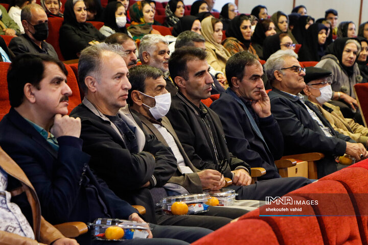 آیین تقدیر از فعالان حوزه حمل و نقل معلولین در اصفهان