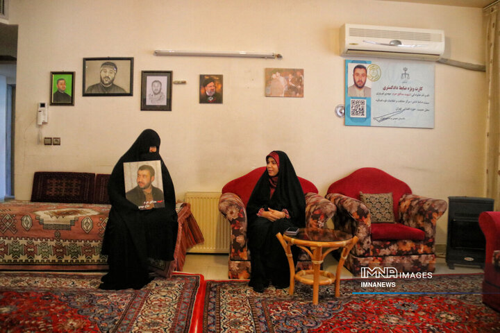 مادری از نسلِ ام‌البنین(س)؛ روایت زندگی مادر شهید نوروزی