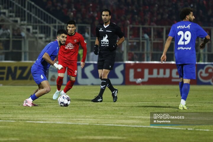 هفته داوازدهم لیگ برتر فوتبال؛ تراکتورسازی - استقلال خوزستان