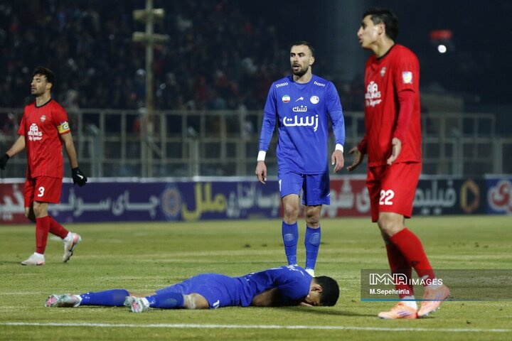 هفته داوازدهم لیگ برتر فوتبال؛ تراکتورسازی - استقلال خوزستان