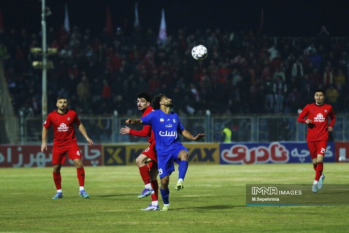 هفته داوازدهم لیگ برتر فوتبال؛ تراکتورسازی - استقلال خوزستان