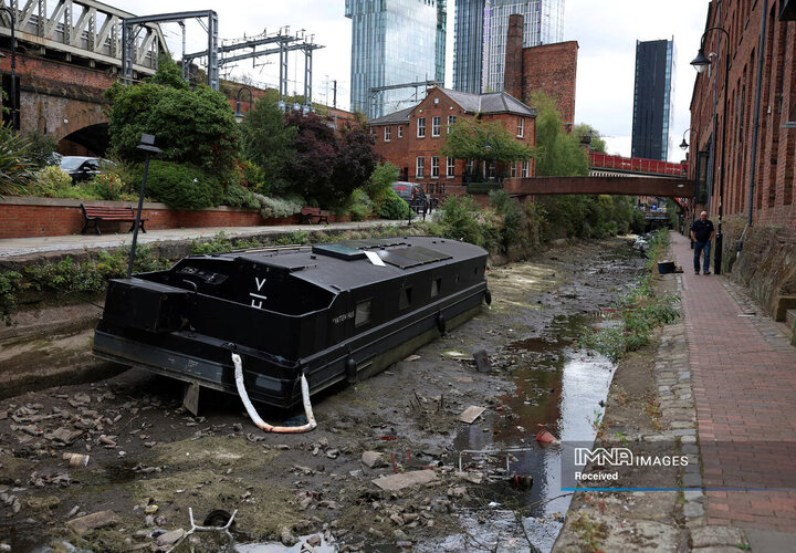 کاهش سطح آب در کانال روچدیل منچستر، بریتانیا