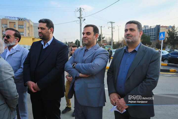 آیین بهره‌برداری از پروژه‌های منطقه 12 شهرداری اصفهان