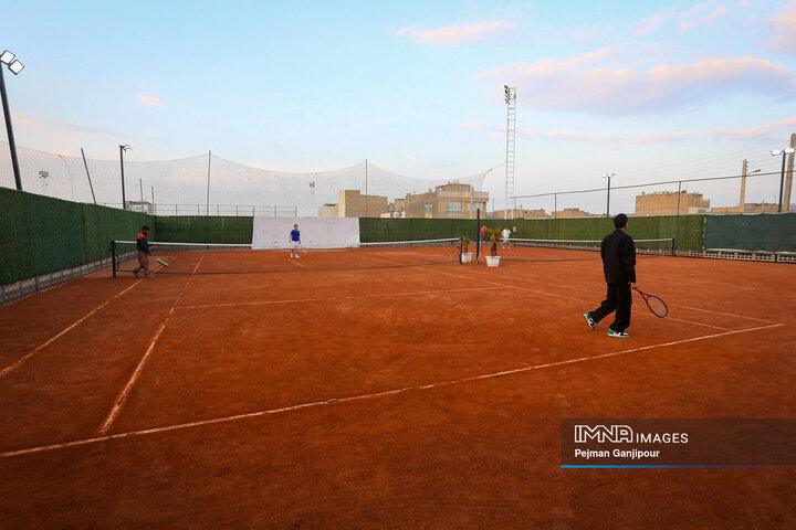 آیین بهره‌برداری از پروژه‌های منطقه 12 شهرداری اصفهان